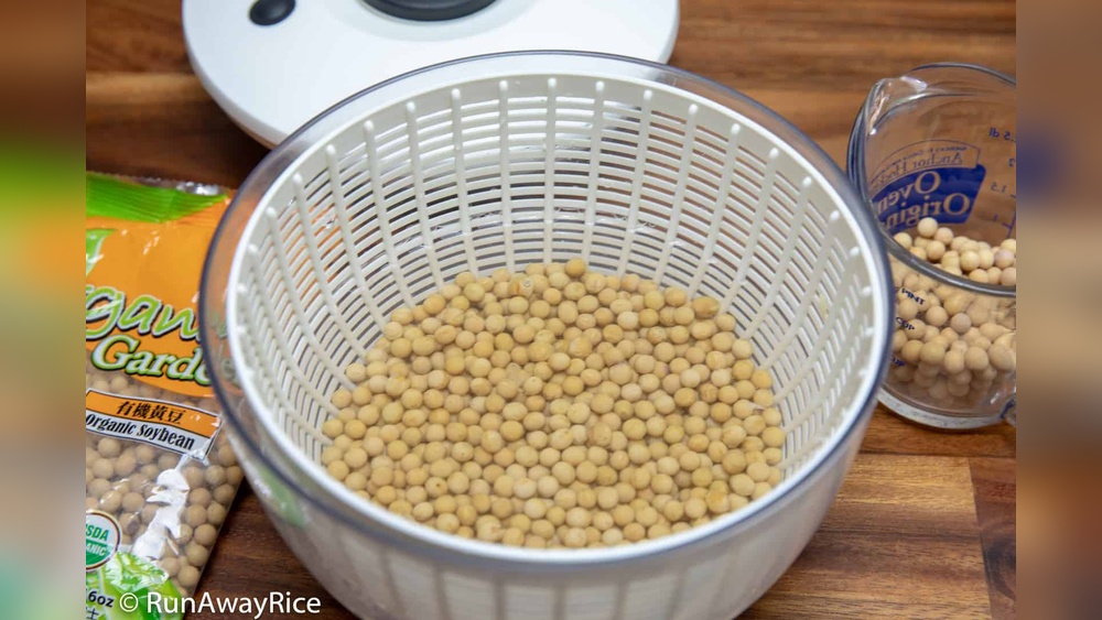 What is a Salad Spinner Used for