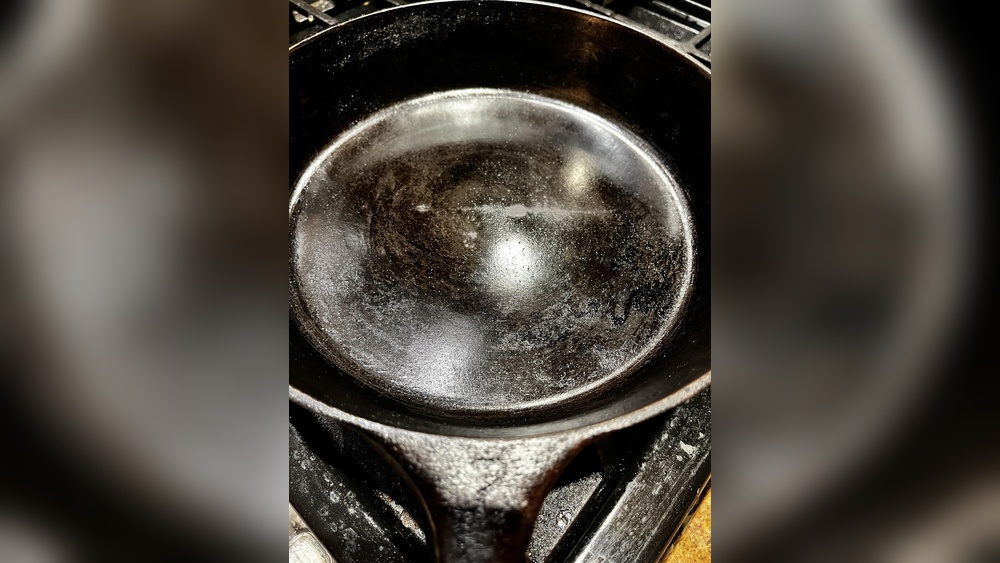 Who Uses Cast Iron Cookware Most