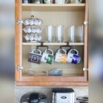 How to Organize Coffee Mugs on Shelves