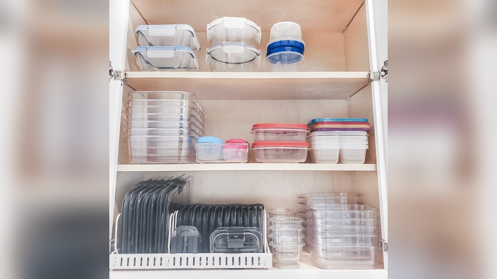 What is the Best Way to Store Tupperware